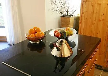 منتجع Ari